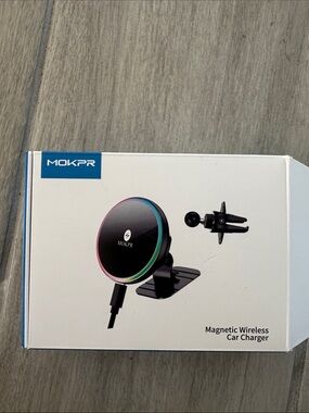 Magnetic Wireless Car Charger - Black with RGB Trim